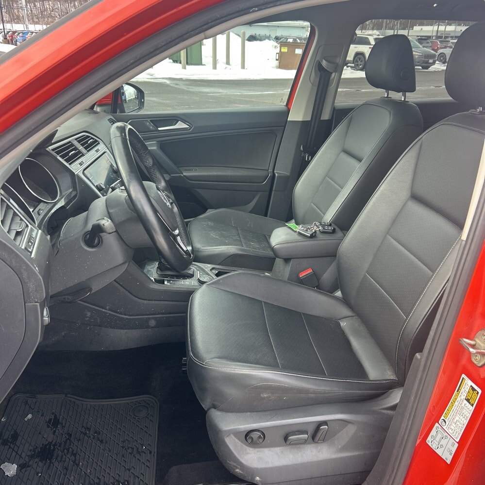 Car Connection Superstore - Used vehicle - SUV VOLKSWAGEN TIGUAN 2018