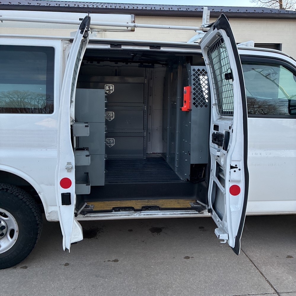 Car Connection Superstore - Used vehicle - CARGO VAN GMC SAVANA 2015