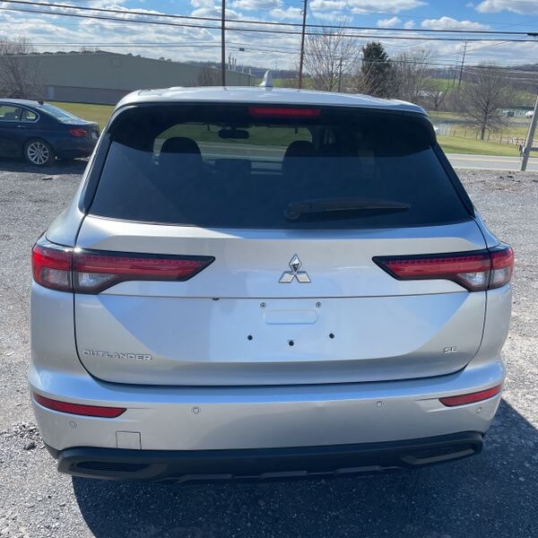 Car Connection Superstore - Used vehicle - SUV MITSUBISHI OUTLANDER 2024
