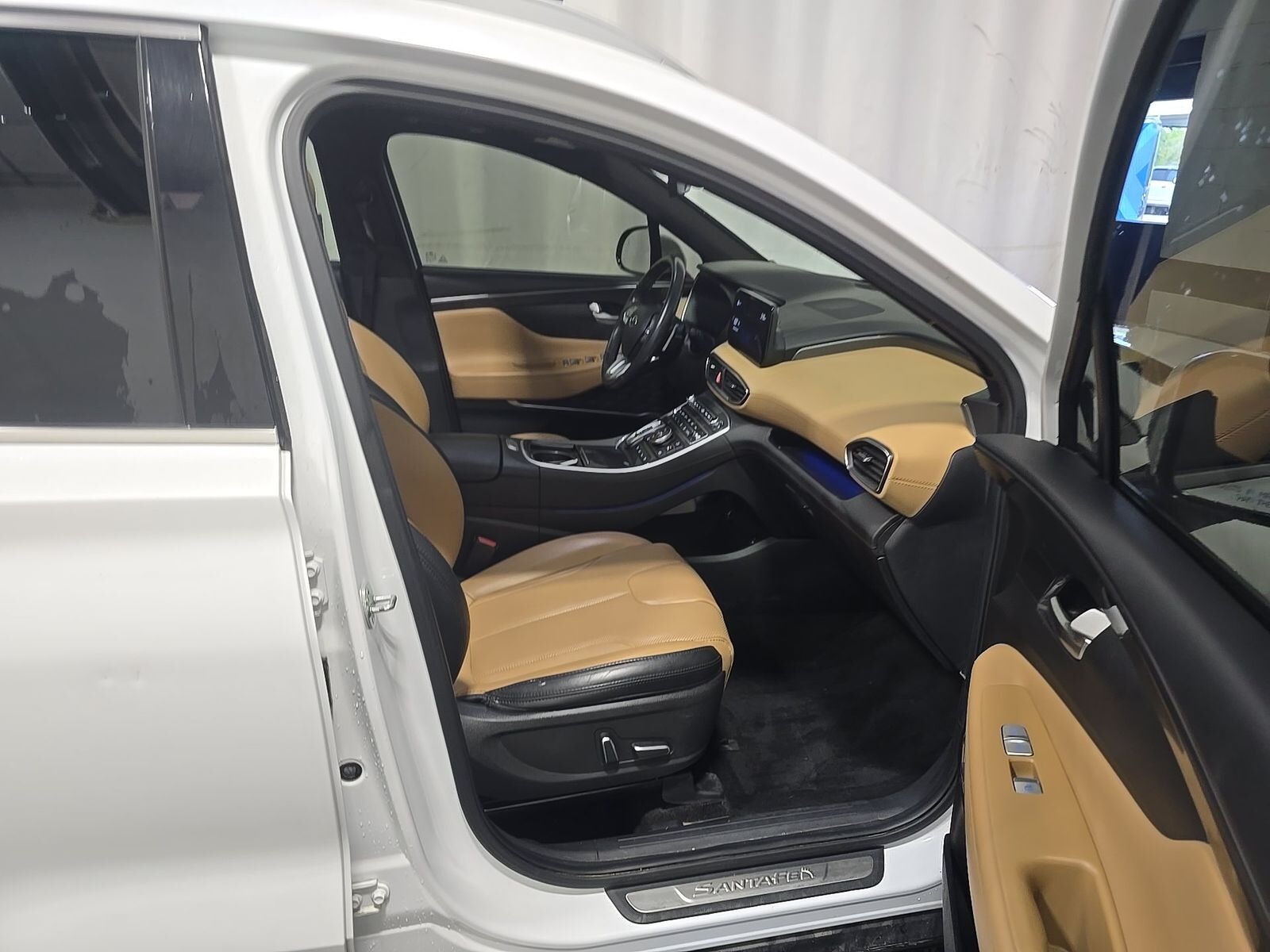 Car Connection Superstore - Used vehicle - SUV HYUNDAI SANTA FE 2022