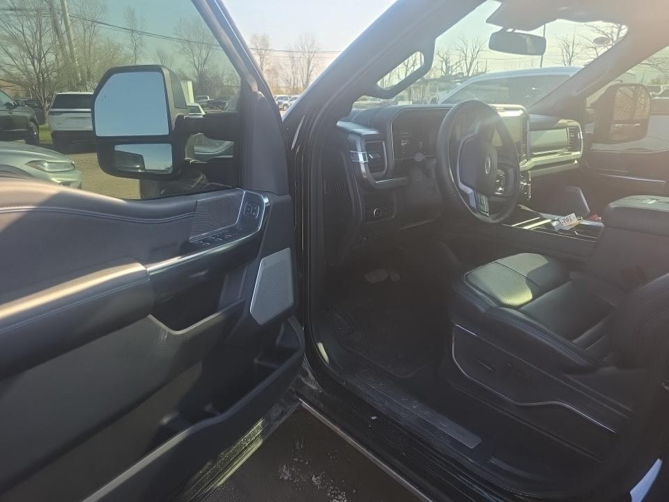 Car Connection Superstore - Used vehicle - TRUCK FORD F-250 SRW CREW 2025