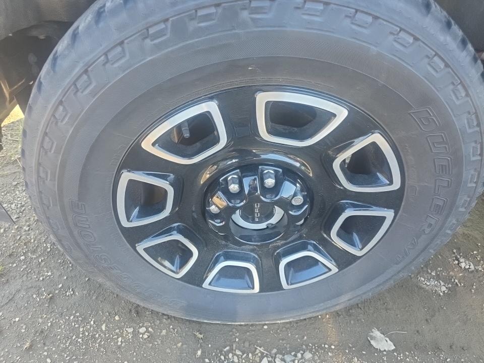 Car Connection Superstore - Used vehicle - TRUCK FORD F-250 SRW CREW 2025