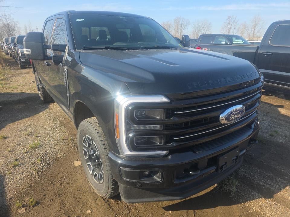Car Connection Superstore - Used vehicle - TRUCK FORD F-250 SRW CREW 2025