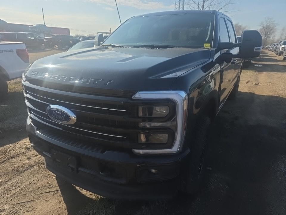 Car Connection Superstore - Used vehicle - TRUCK FORD F-250 SRW CREW 2025