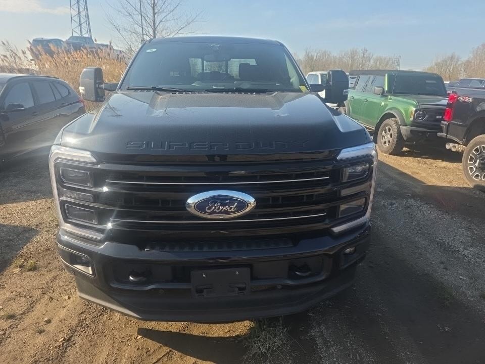 Car Connection Superstore - Used vehicle - TRUCK FORD F-250 SRW CREW 2025