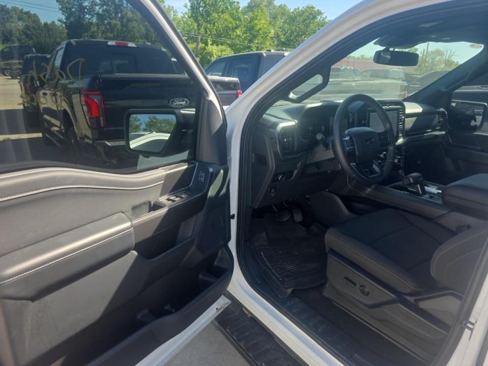 Car Connection Superstore - Used vehicle - TRUCK FORD F-150 CREW 2024