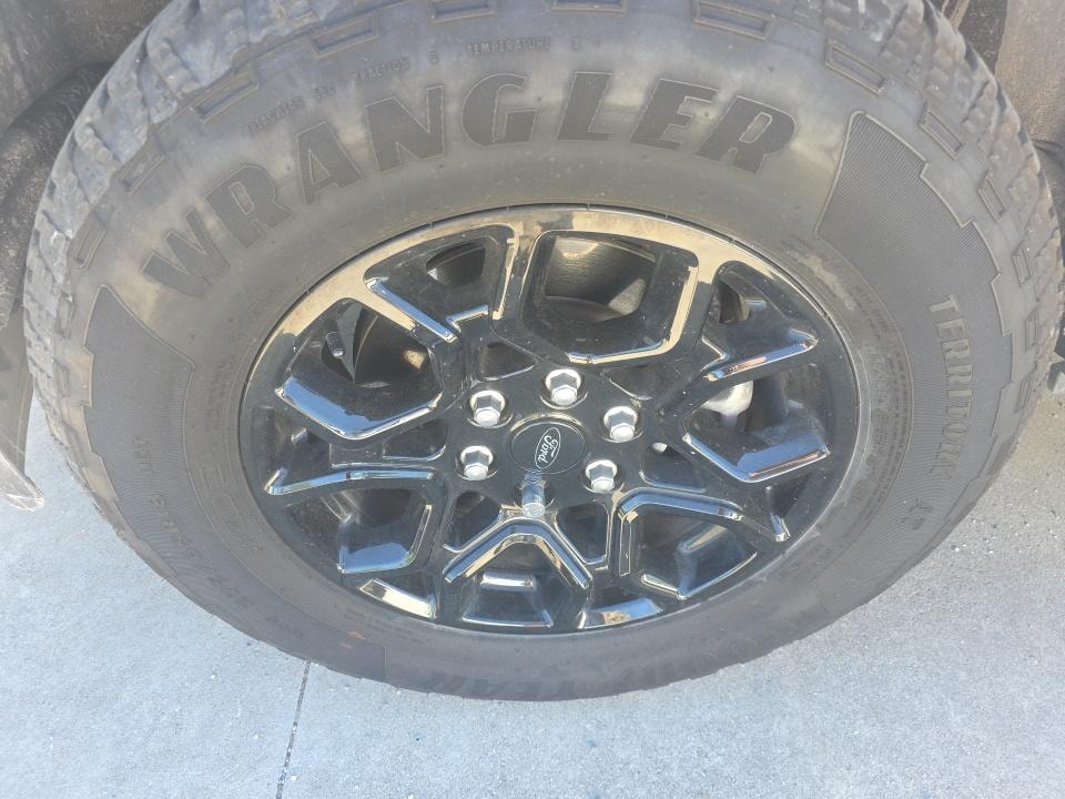 Car Connection Superstore - Used vehicle - TRUCK FORD F-150 CREW 2024
