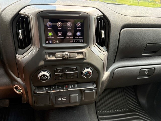 Car Connection Superstore - Used vehicle - TRUCK CHEVROLET SILVERADO 1500 2024