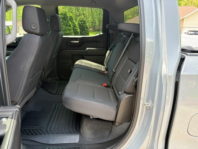 Car Connection Superstore - Used vehicle - TRUCK CHEVROLET SILVERADO 1500 2024