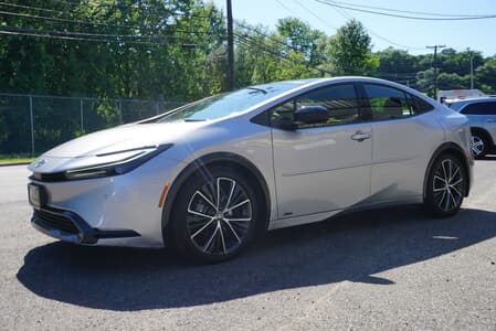 Car Connection Superstore - Used TOYOTA PRIUS 2023 CAR CONNECTION INC. XLE