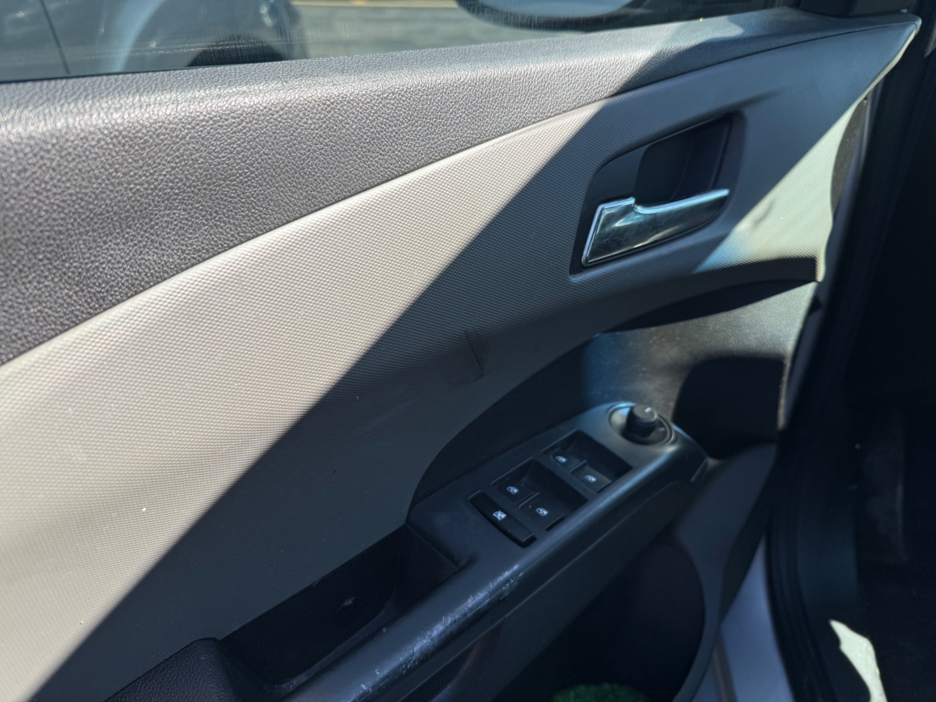 Car Connection Superstore - Used vehicle - SEDAN CHEVROLET SONIC 2012
