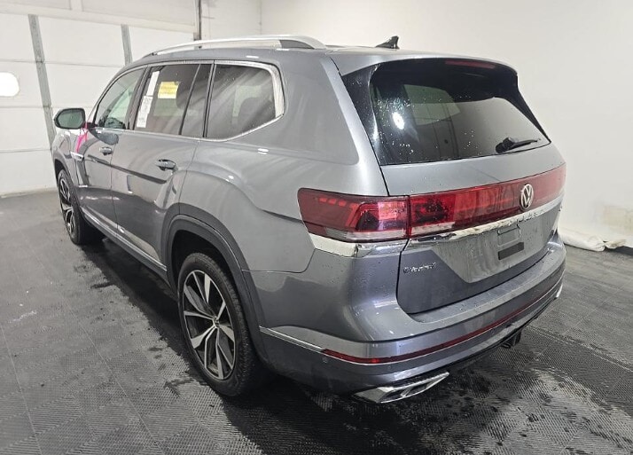 Car Connection Superstore - Used vehicle - SUV VOLKSWAGEN ATLAS 2024