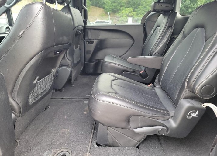 Car Connection Superstore - Used vehicle - MINIVAN CHRYSLER PACIFICA 2025