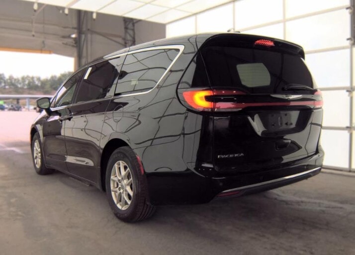 Car Connection Superstore - Used vehicle - MINIVAN CHRYSLER PACIFICA 2025