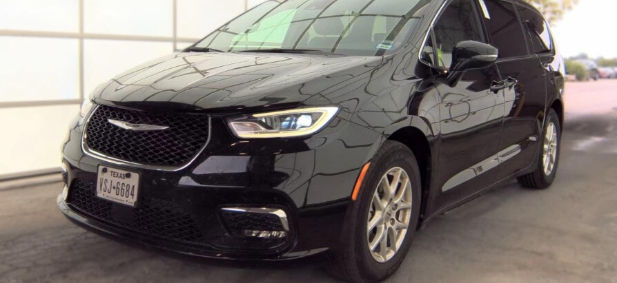 Car Connection Superstore - Used vehicle - MINIVAN CHRYSLER PACIFICA 2025
