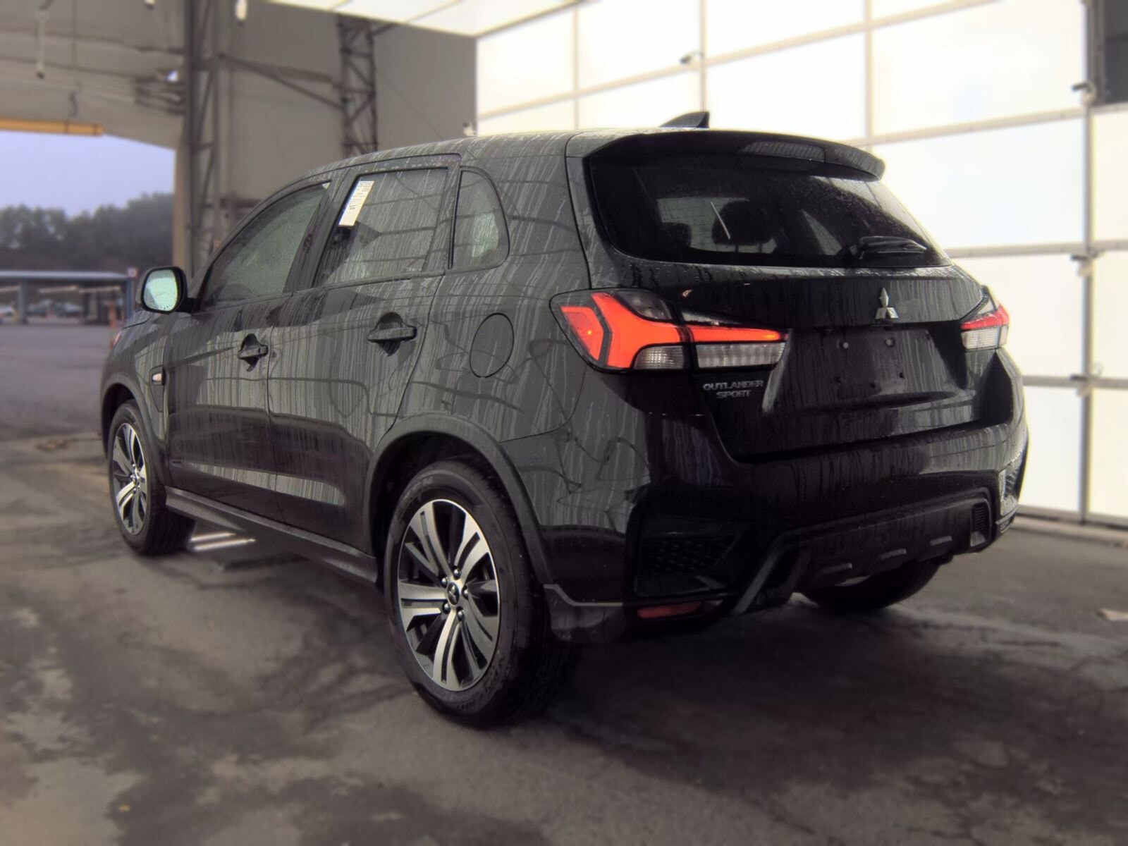 Car Connection Superstore - Used vehicle - SUV MITSUBISHI OUTLANDER SPORT 2026