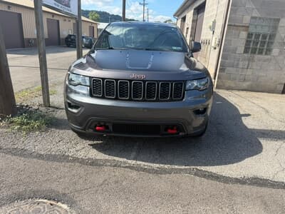 Car Connection Superstore - Used JEEP GRAND-CHEROKEE 2021 CAR CONNECTION INC. TRAILHAWK