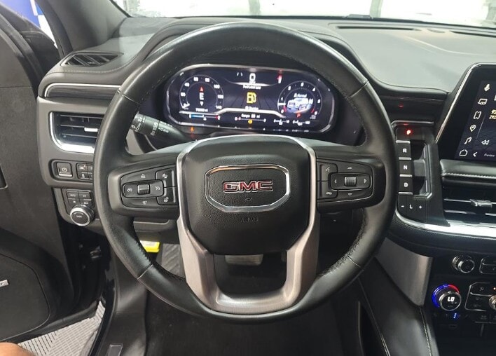 Car Connection Superstore - Used vehicle - SUV GMC YUKON XL 2023