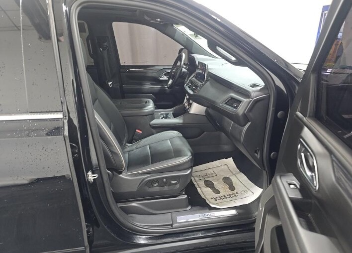 Car Connection Superstore - Used vehicle - SUV GMC YUKON XL 2023