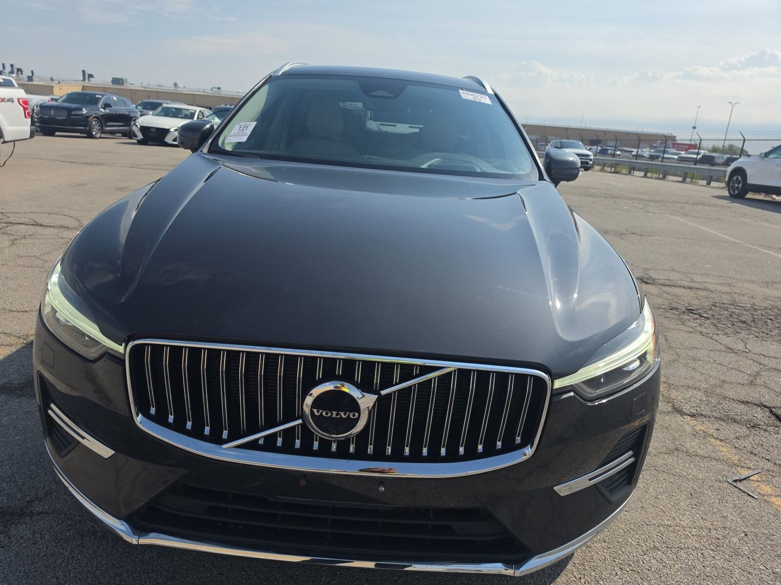 Car Connection Superstore - Used vehicle - SUV VOLVO XC60 2022