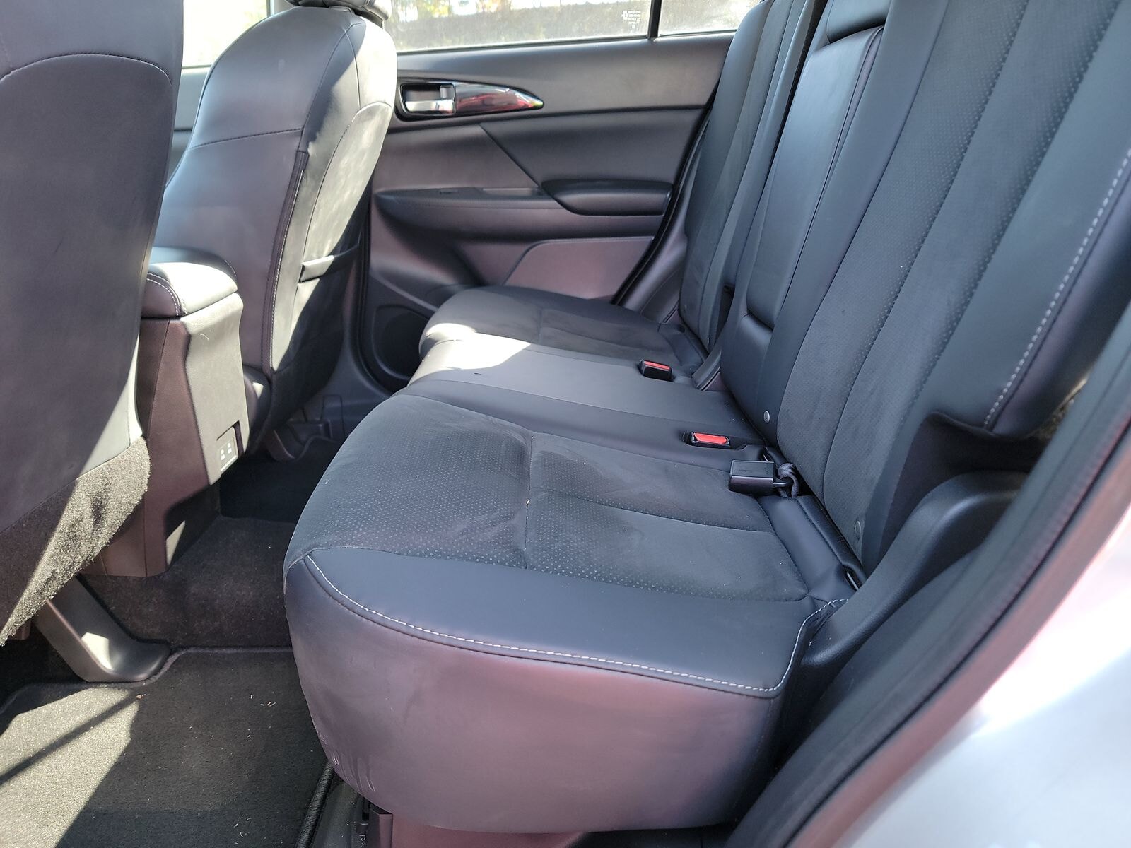 Car Connection Superstore - Used vehicle - SUV MITSUBISHI ECLIPSE CROSS 2026