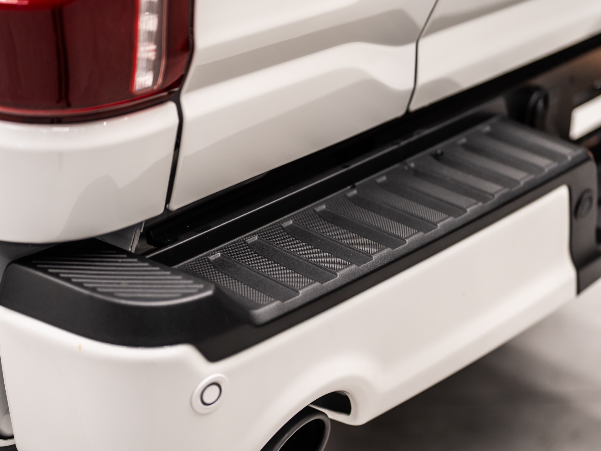 2025 Ford F-150 Lariat - Photo 15