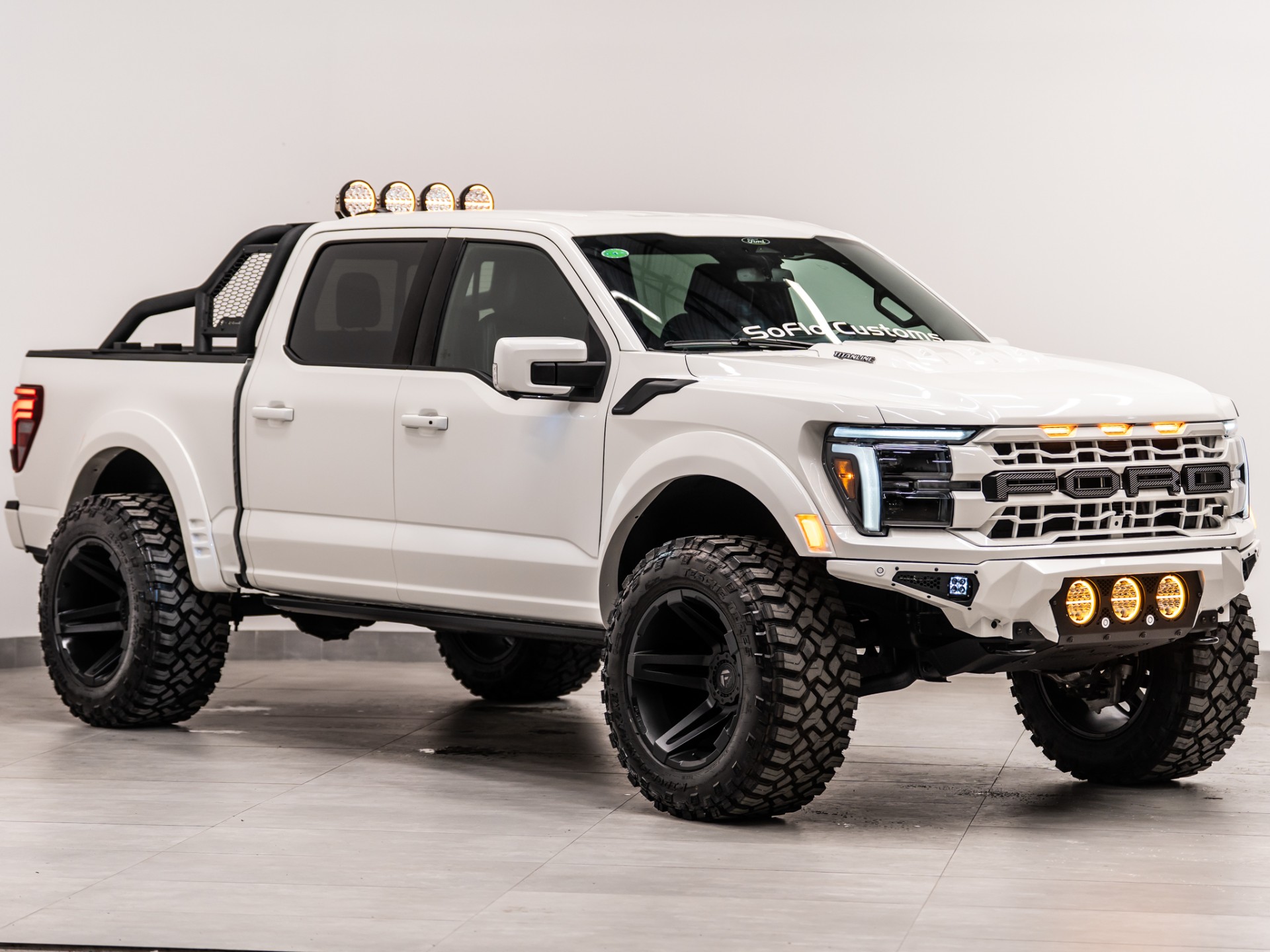 2025 Ford F-150 Lariat - Photo 6