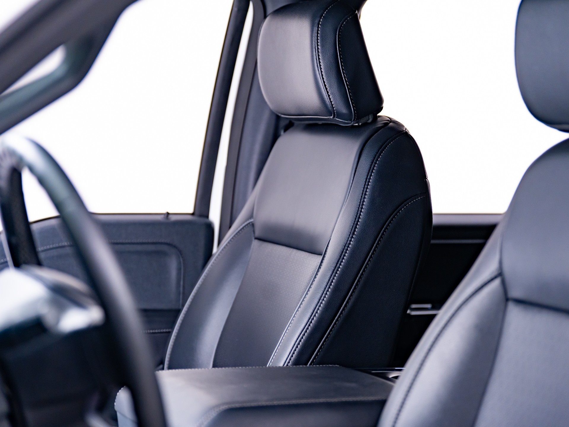 2025 Ford F-150 Lariat - Photo 38