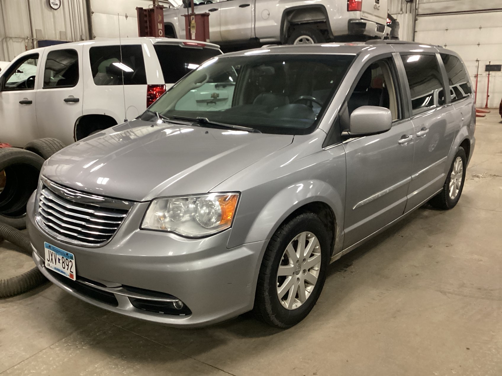 JP Motors Inc DBA Mathison Motors - Used vehicle - MINIVAN CHRYSLER TOWN AND COUNTRY 2016