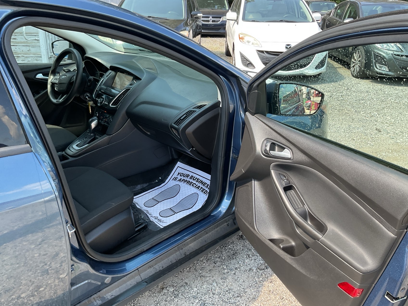 MASTERCARS AUTO GROUP INC. - Used vehicle - Sedan FORD FOCUS 2018