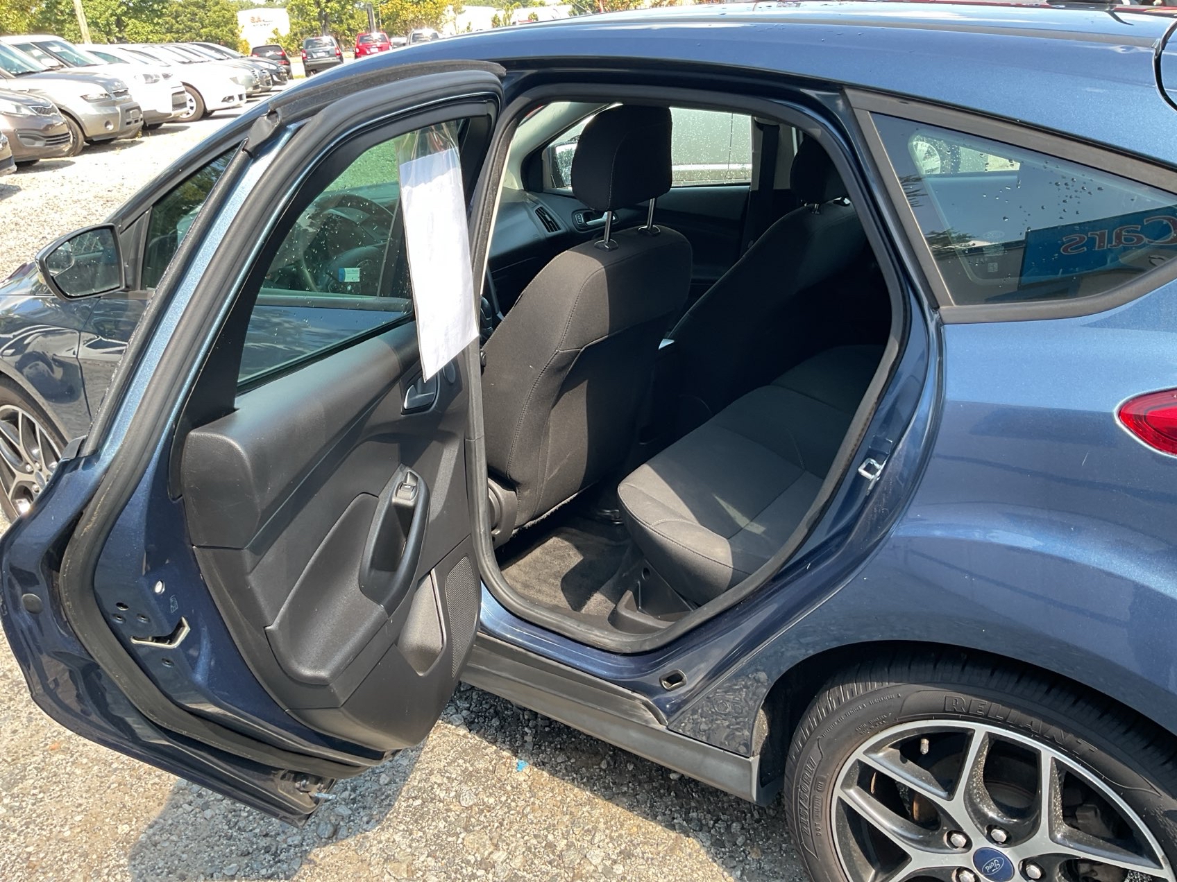 MASTERCARS AUTO GROUP INC. - Used vehicle - Sedan FORD FOCUS 2018