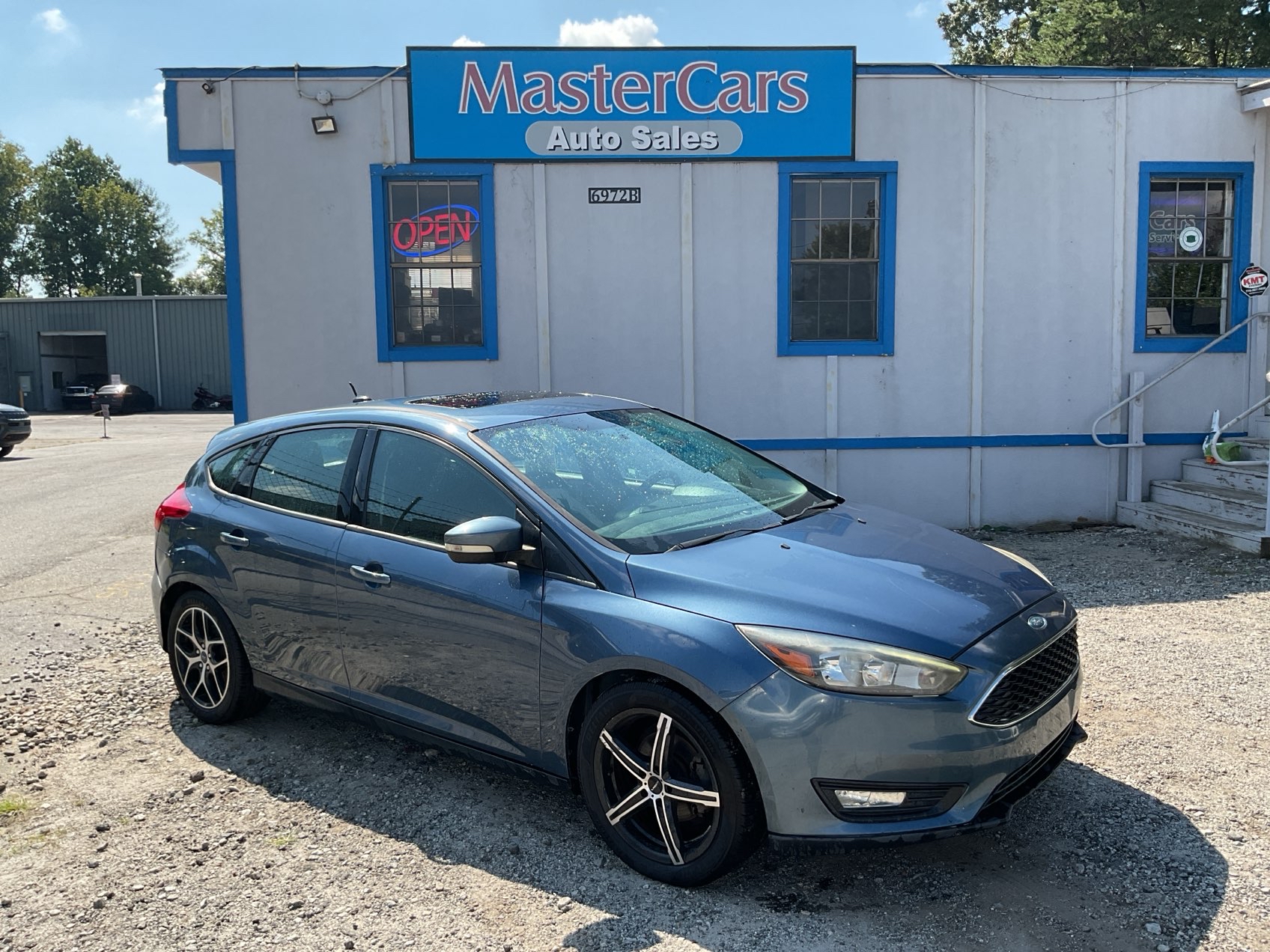 MASTERCARS AUTO GROUP INC. - Used vehicle - Sedan FORD FOCUS 2018
