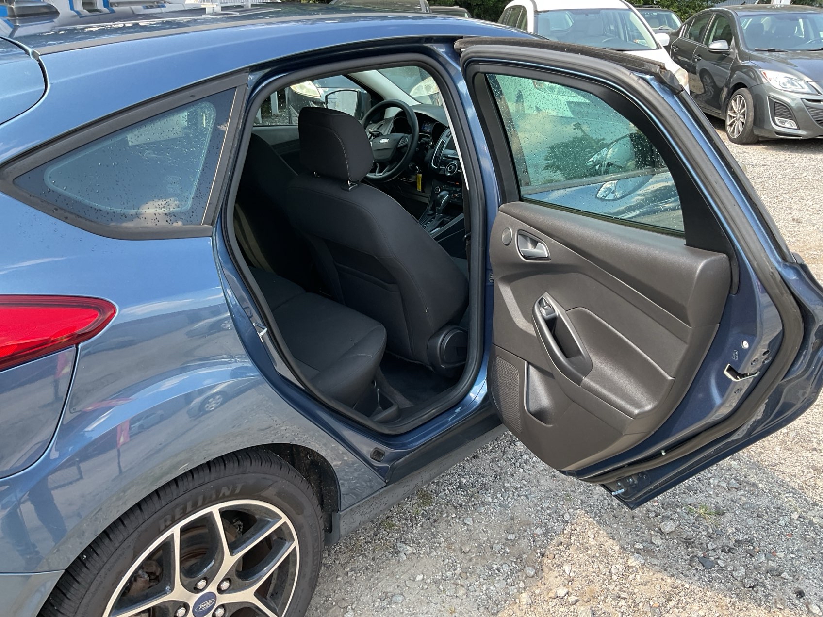 MASTERCARS AUTO GROUP INC. - Used vehicle - Sedan FORD FOCUS 2018