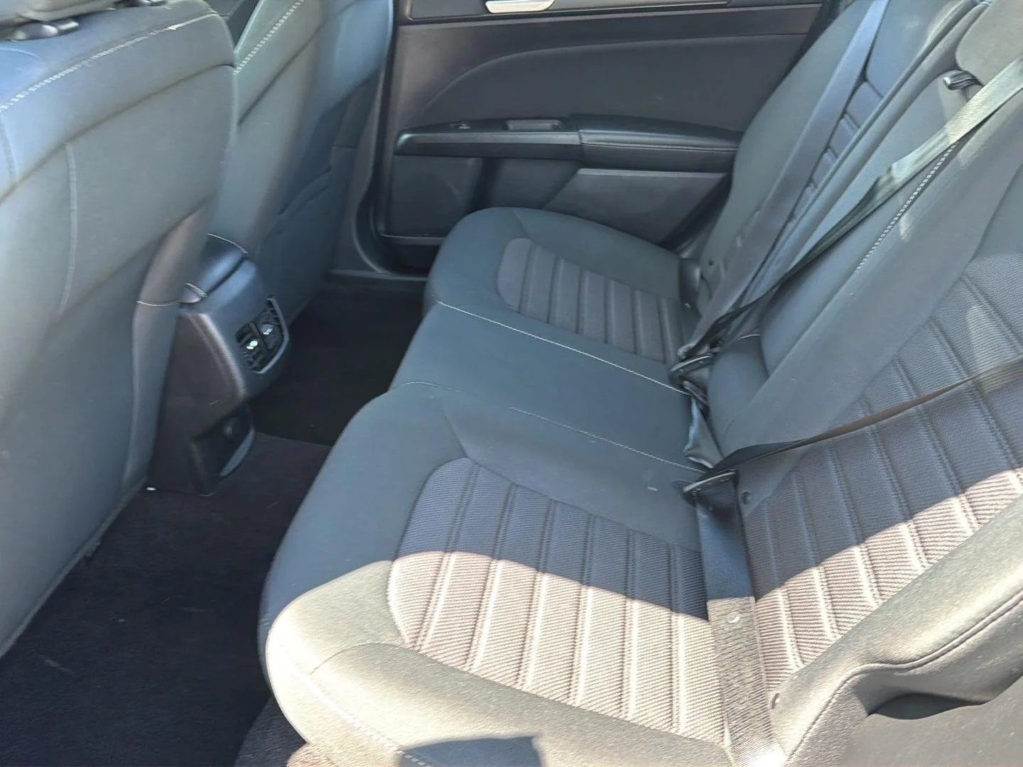 DUVALL OF FRANKLIN INC - Used vehicle - SEDAN FORD FUSION HYBRID 2020