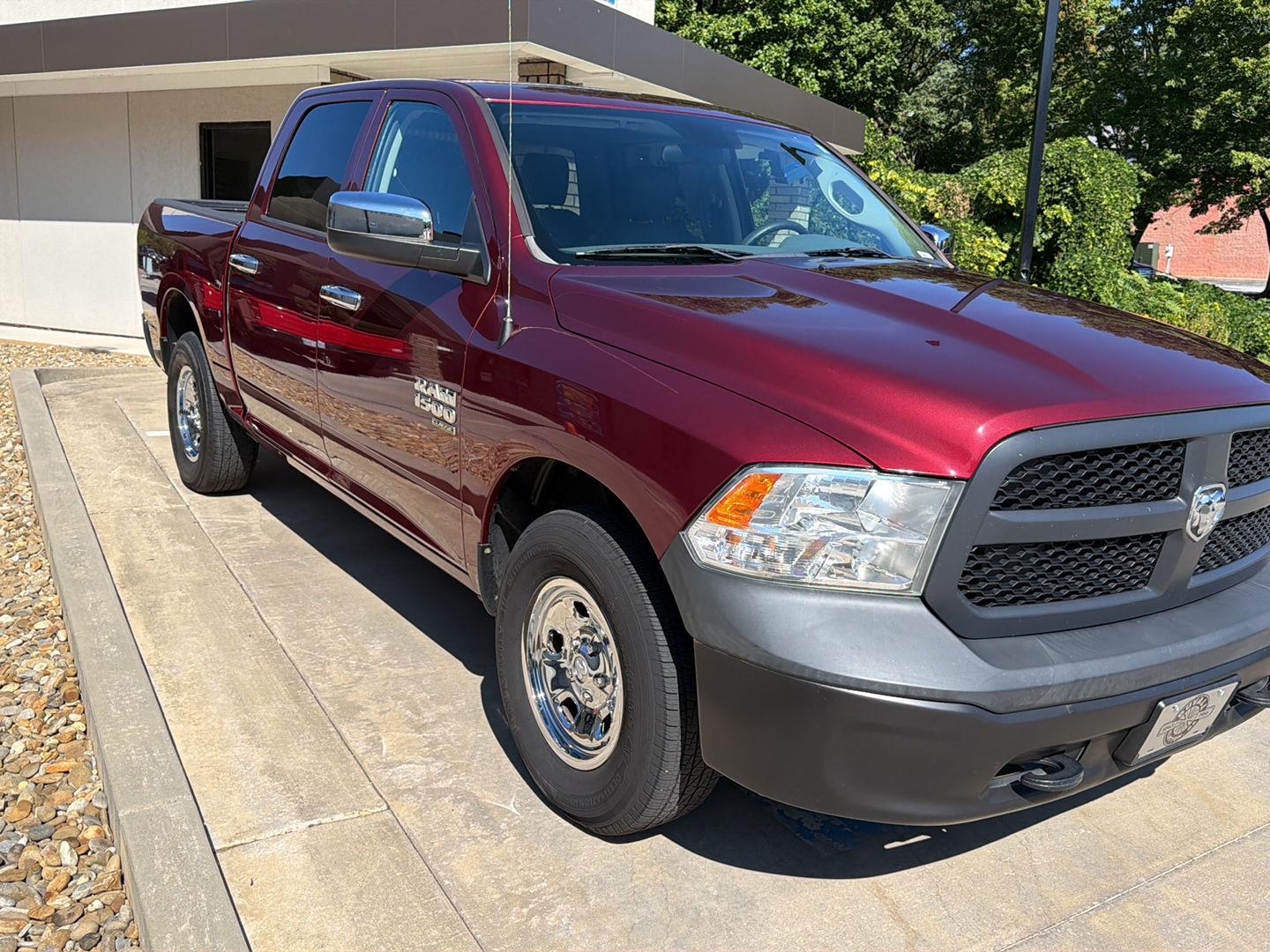 DUVALL OF FRANKLIN INC - 2019-RAM-1500-CLASSIC-CLAYTON-GA-Stock=108792