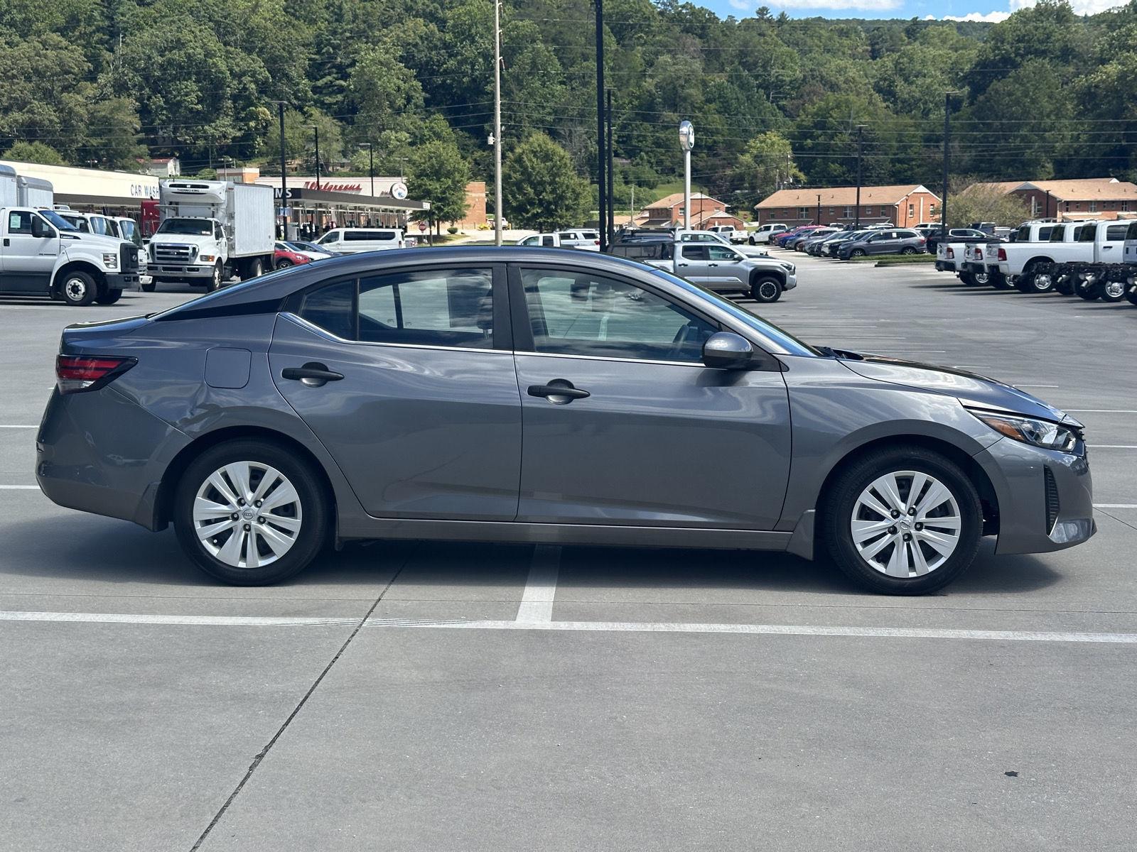 DUVALL OF FRANKLIN INC - Used vehicle - SEDAN NISSAN SENTRA 2024