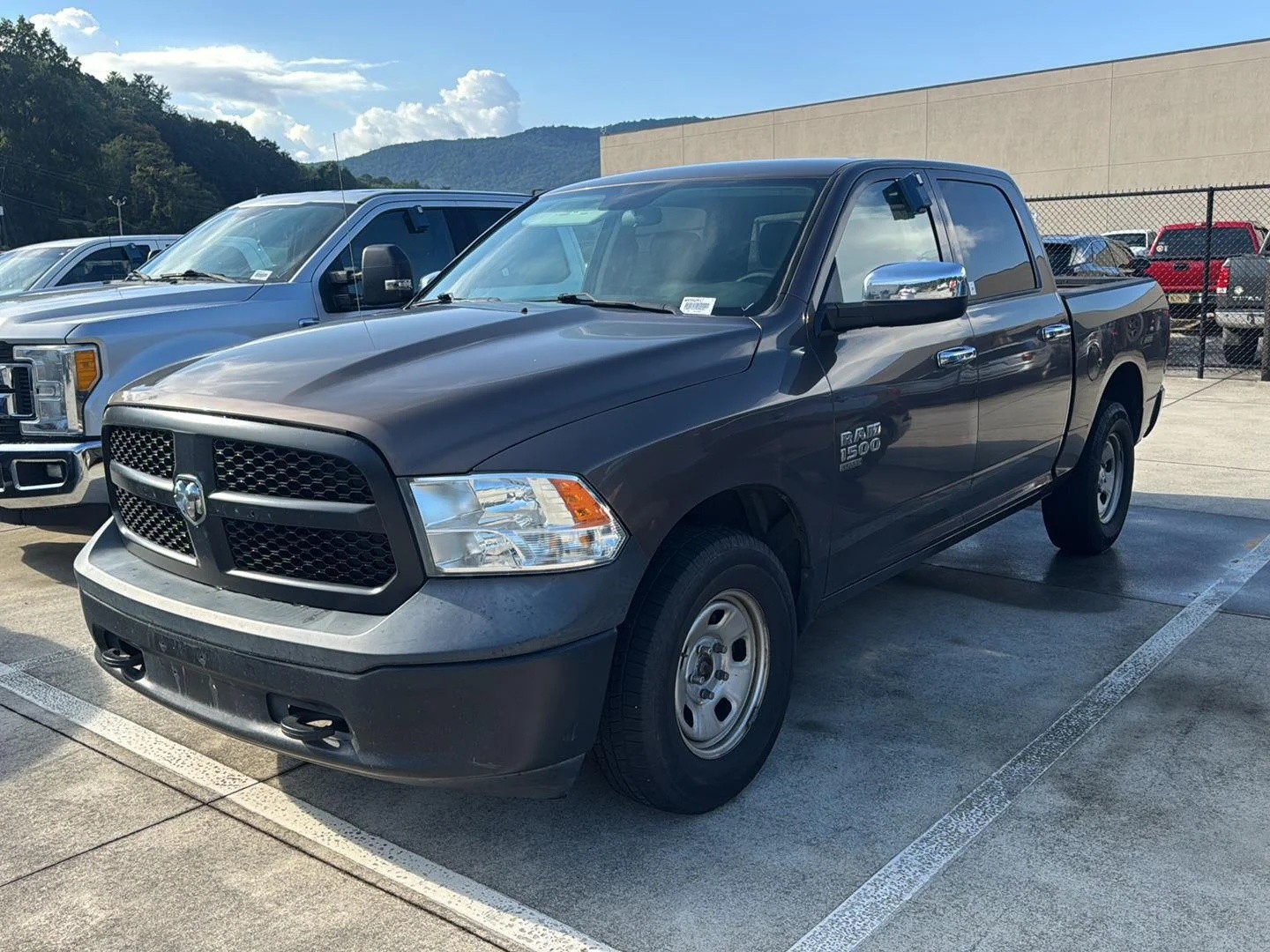 DUVALL OF FRANKLIN INC - Used vehicle - TRUCK RAM 1500 CLASSIC 2021