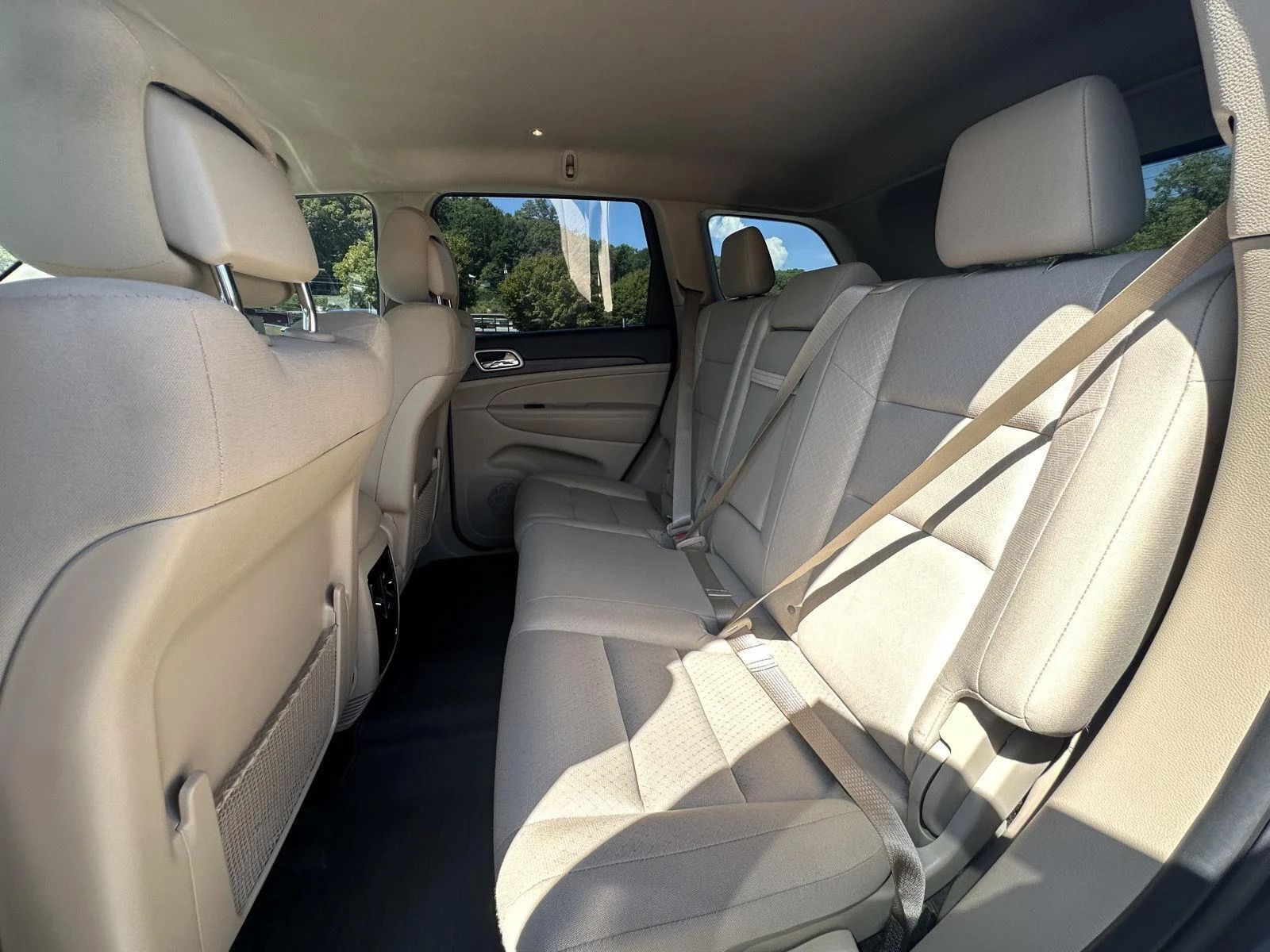 DUVALL OF FRANKLIN INC - Used vehicle - SUV JEEP GRAND CHEROKEE 2020