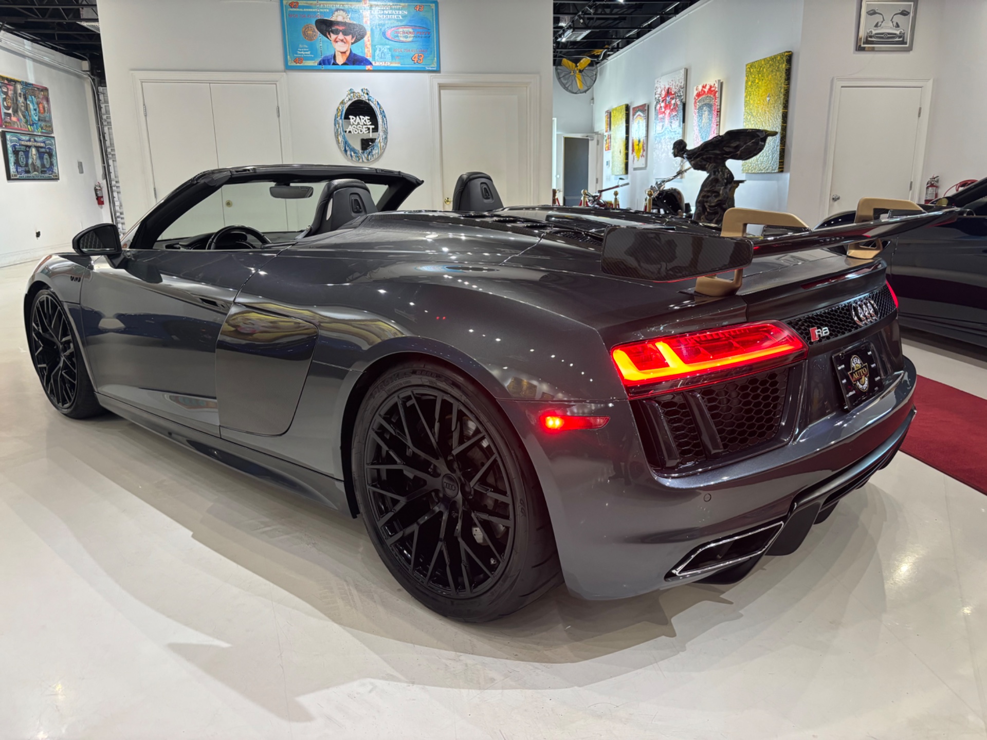 The New Auto Toy Store LLC - Used vehicle - CONVERTIBLE AUDI R8 SPYDER 2017