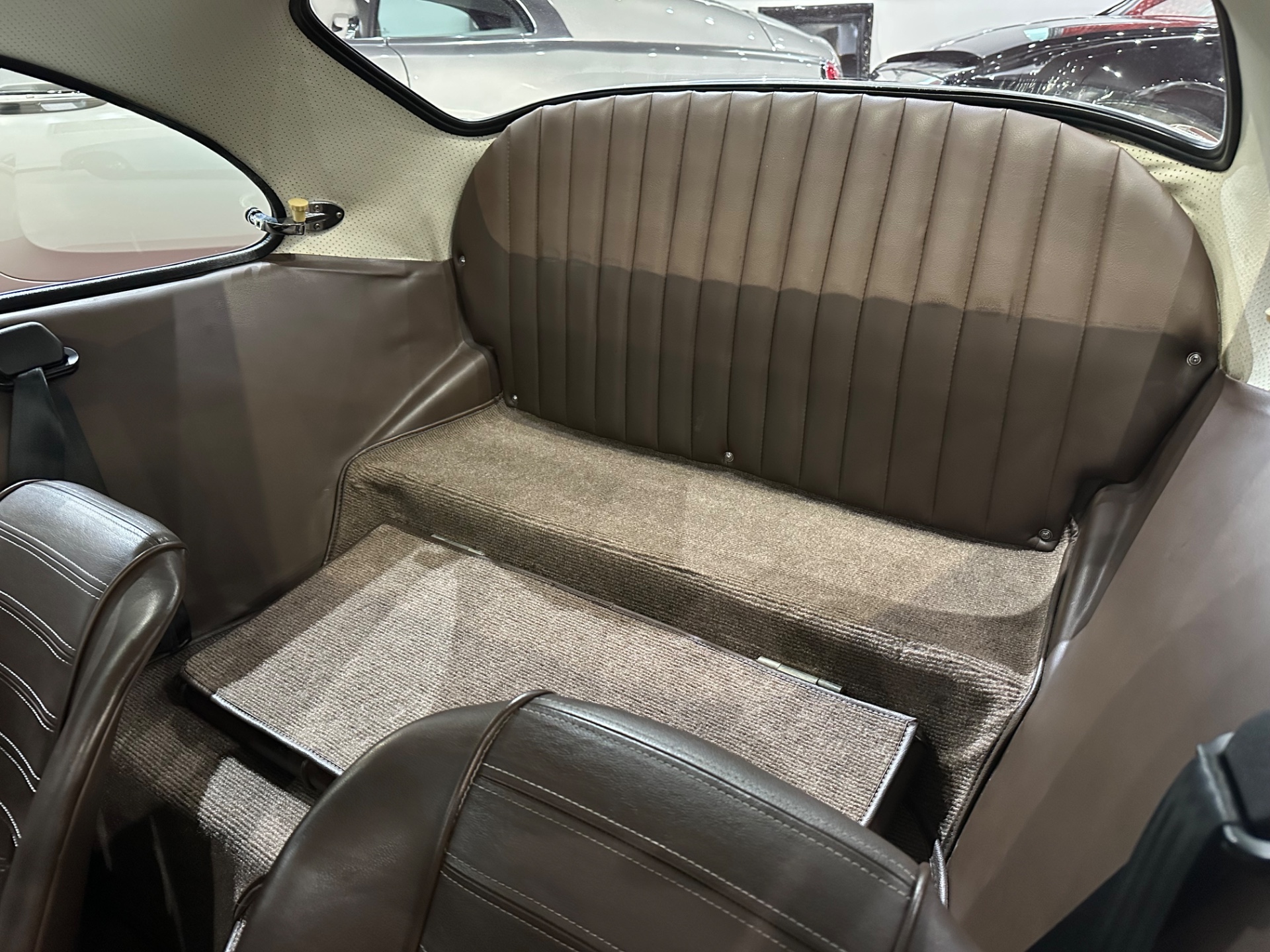The New Auto Toy Store LLC - Used vehicle - COUPE PORSCHE PORSCHE 356A COUPE REPLICA 1972