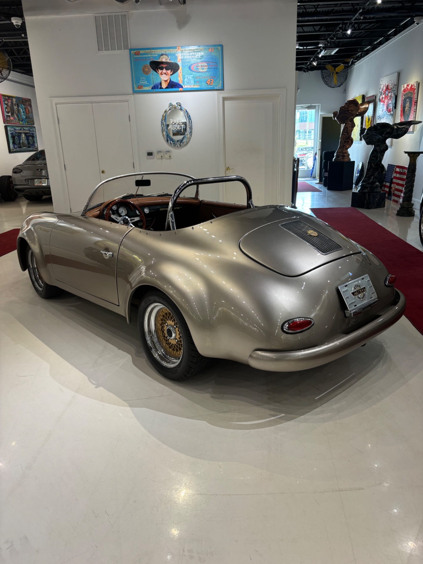 The New Auto Toy Store LLC - Used vehicle - CONVERTIBLE PORSCHE 356 SPEEDSTER REPLICA 1957