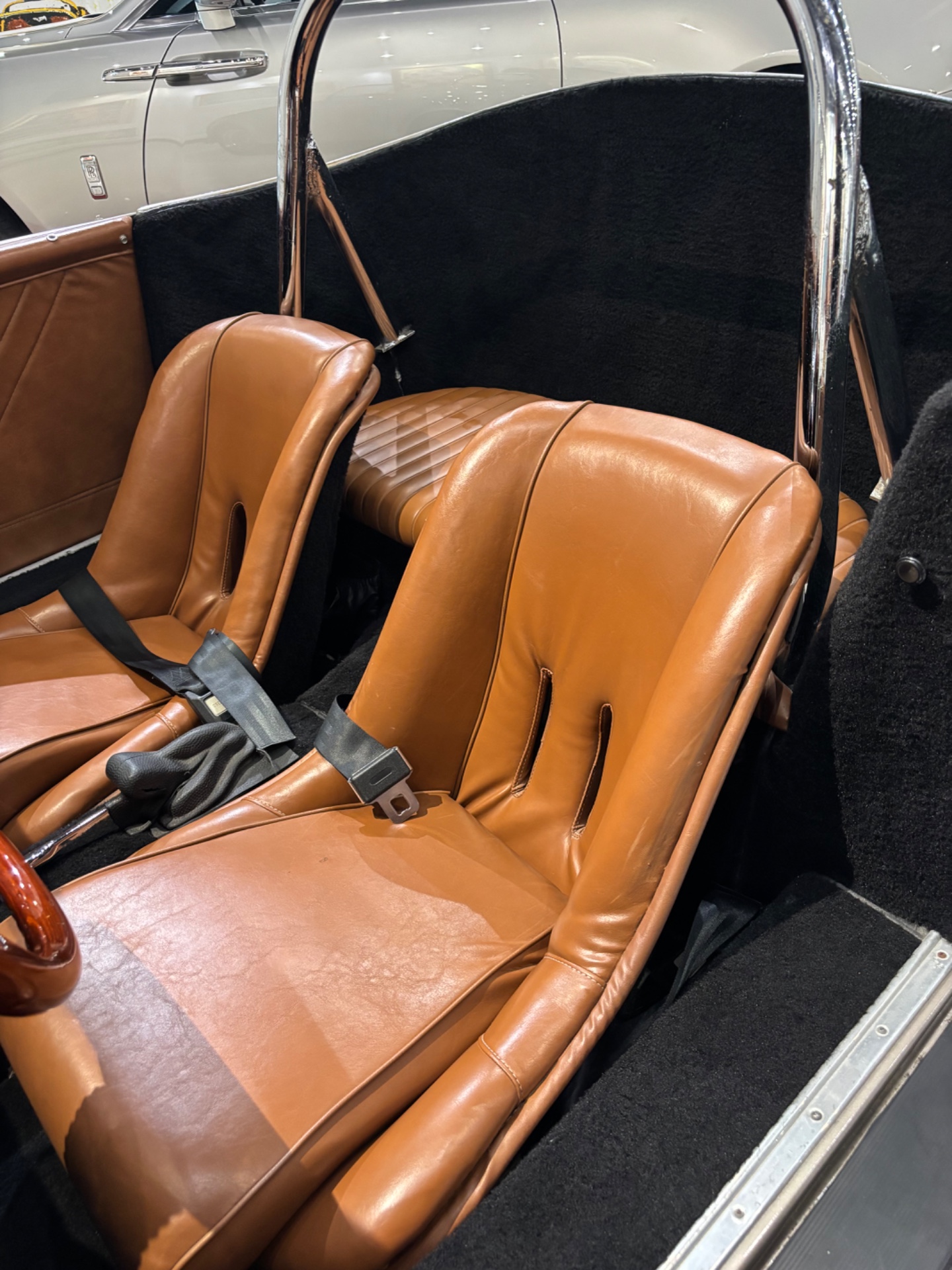The New Auto Toy Store LLC - Used vehicle - CONVERTIBLE PORSCHE 356 SPEEDSTER REPLICA 1957