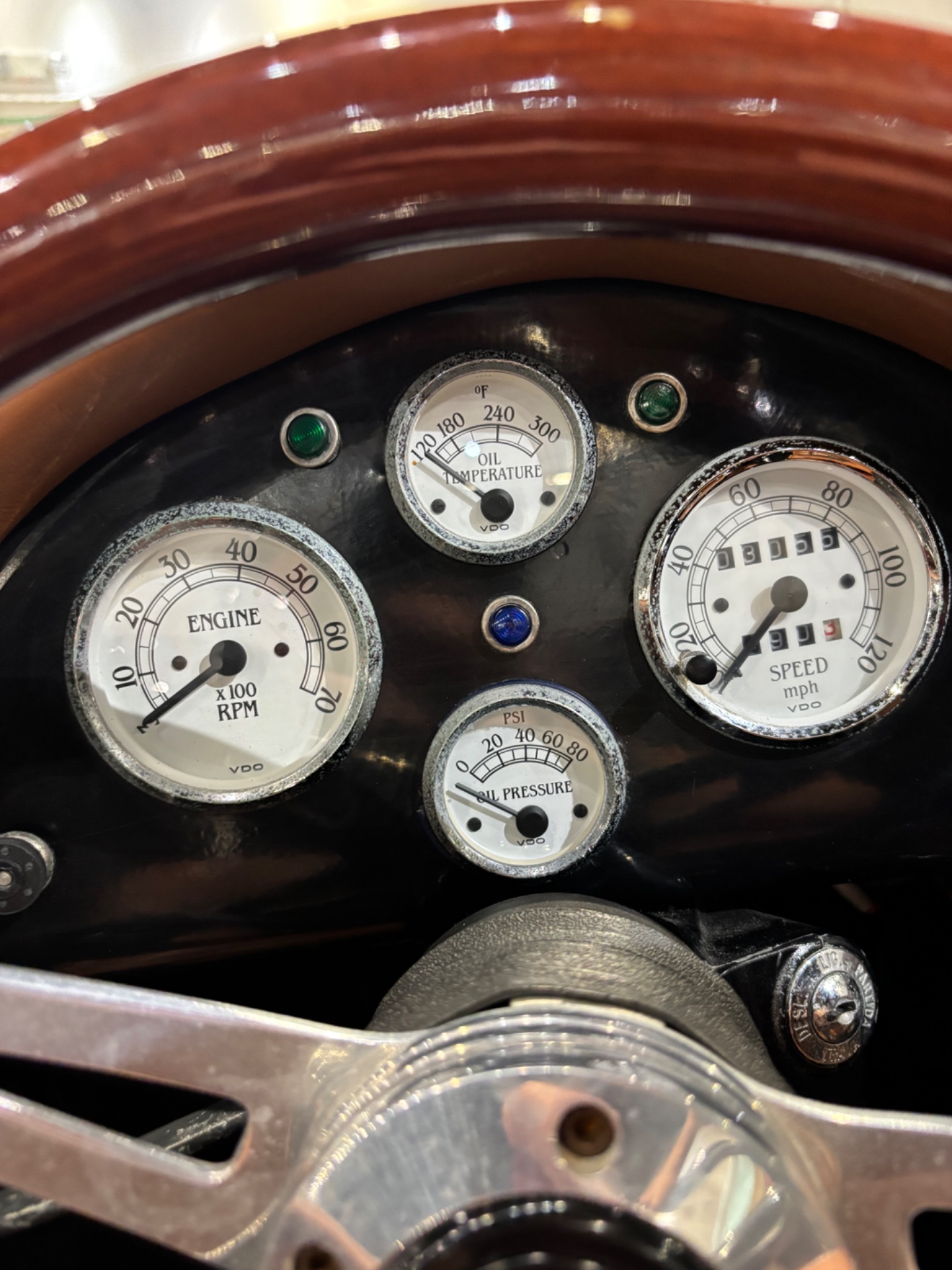 The New Auto Toy Store LLC - Used vehicle - CONVERTIBLE PORSCHE 356 SPEEDSTER REPLICA 1957
