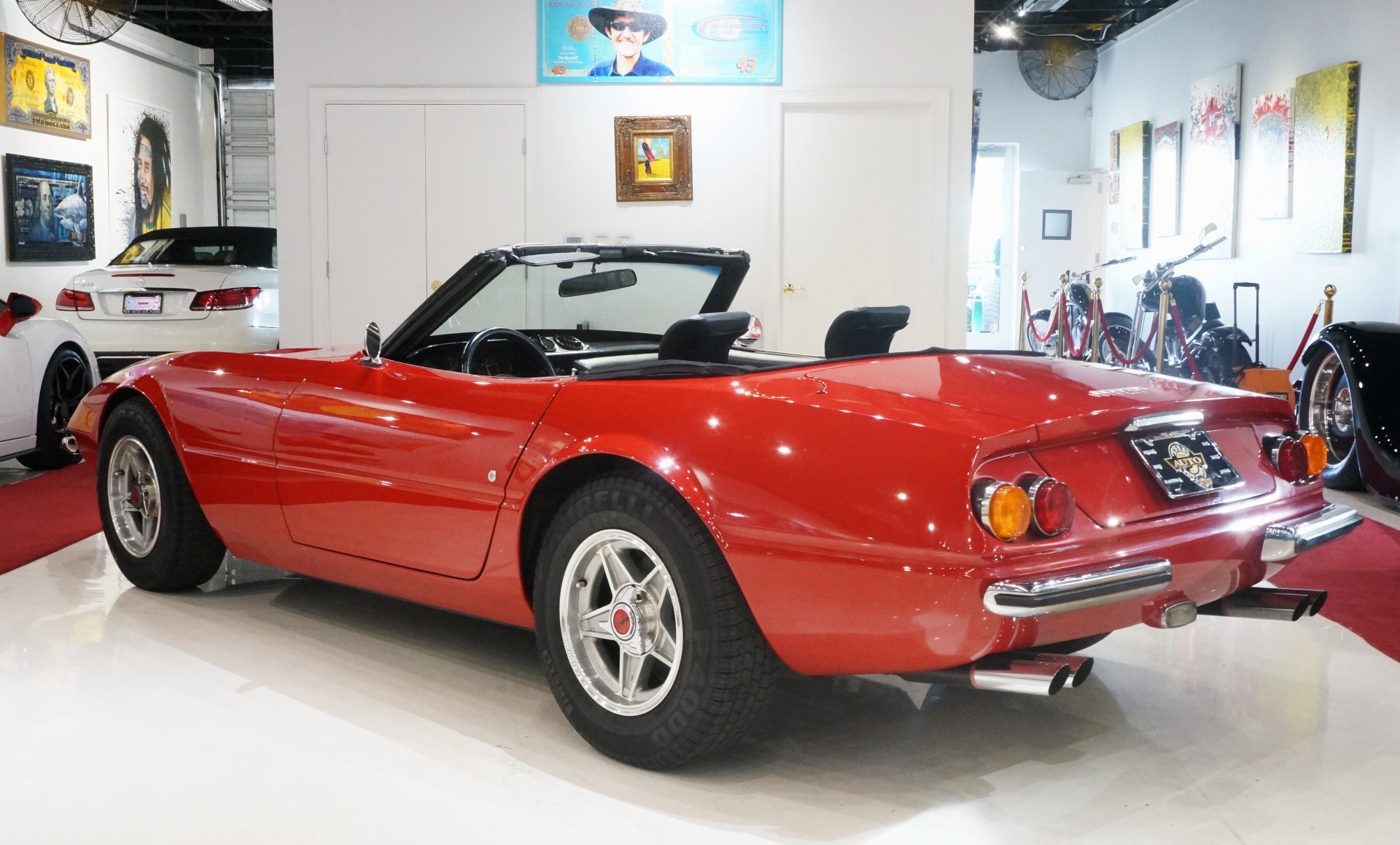 The New Auto Toy Store LLC - Used vehicle - CONVERTIBLE FERRARI DAYTONA/REPLICA 1972