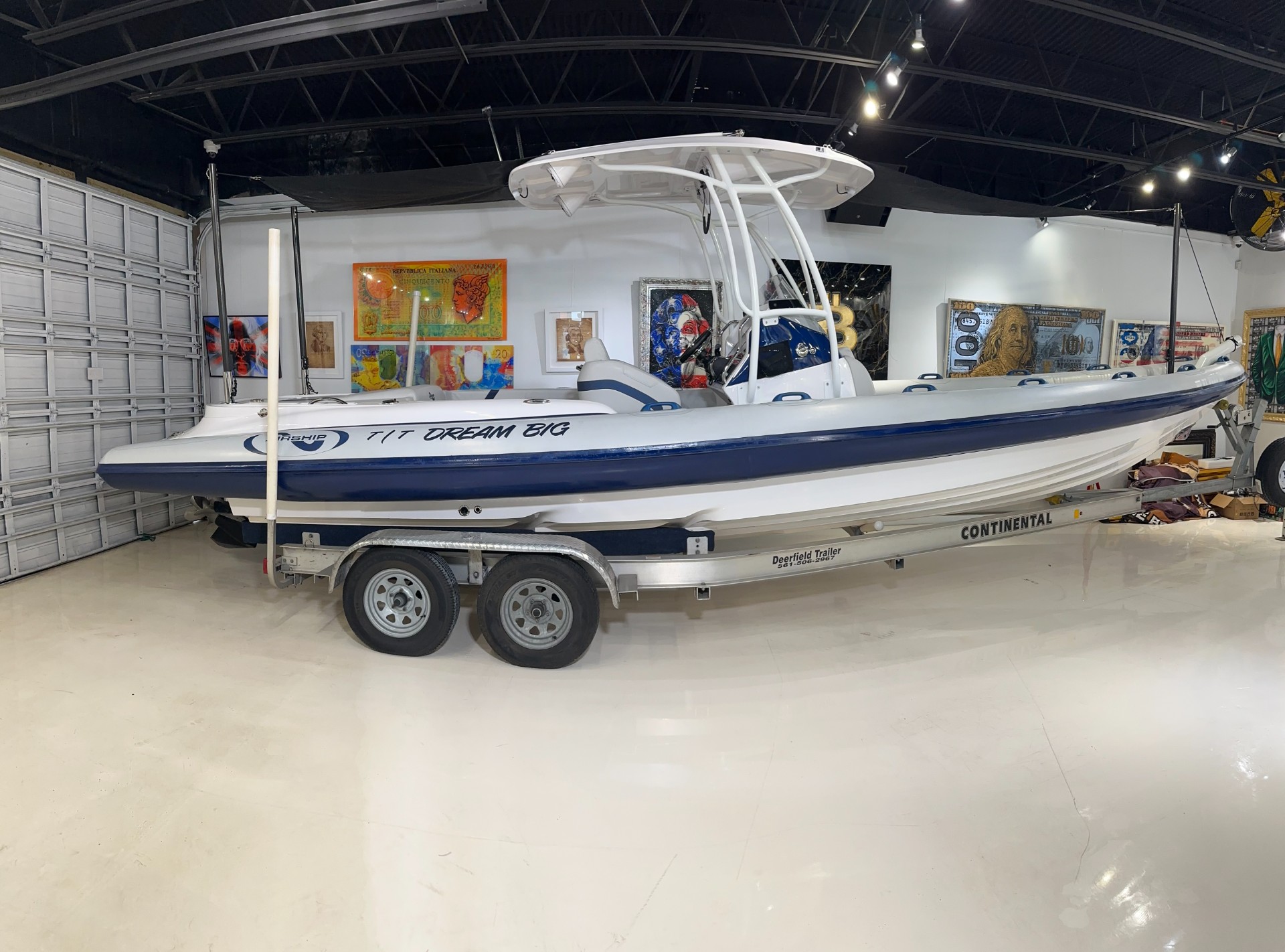 The New Auto Toy Store LLC - Used vehicle - VESSEL AIRSHIP 300 DS 2022
