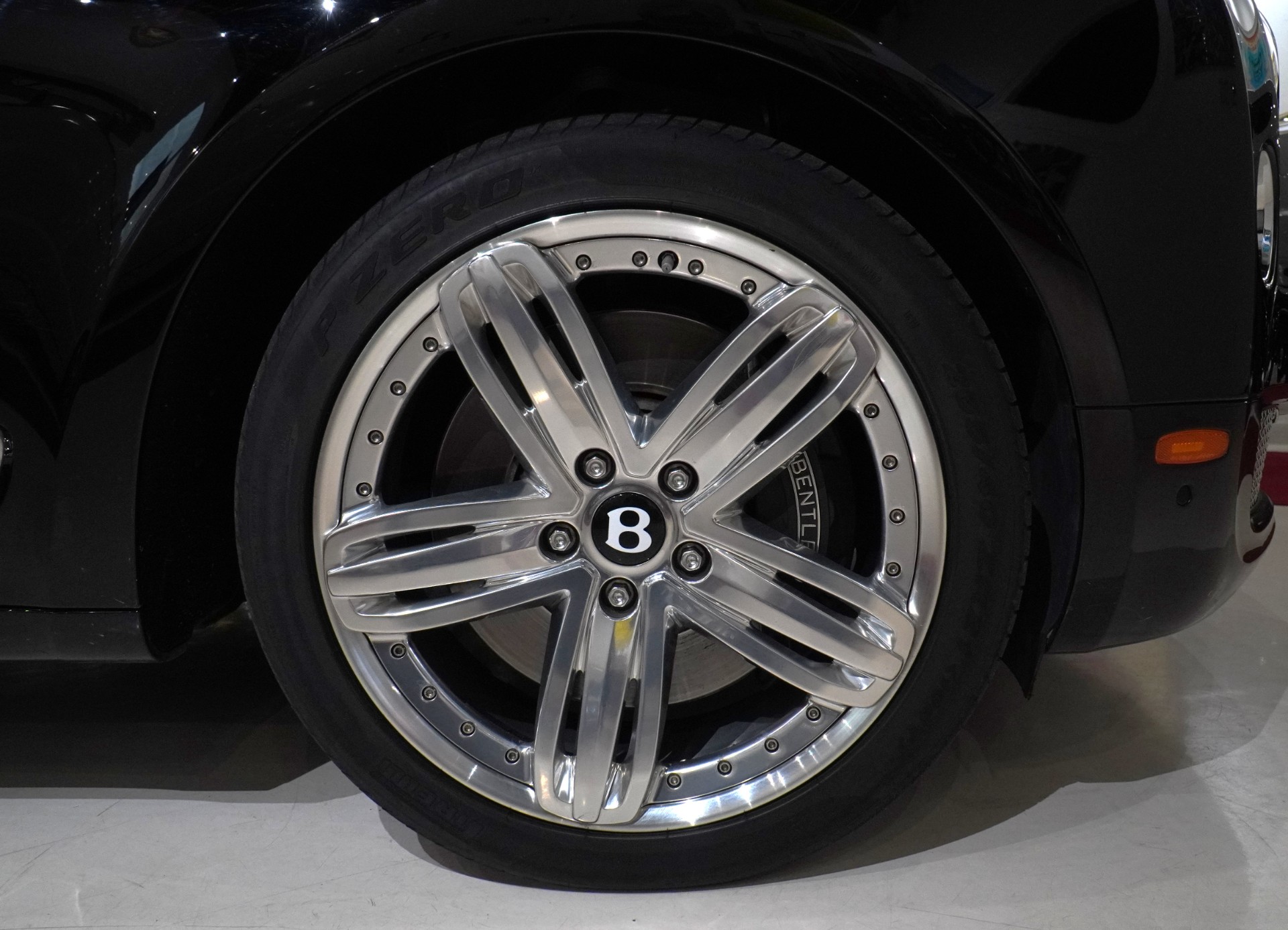 The New Auto Toy Store LLC - Used vehicle - SEDAN BENTLEY MULSANNE 2013