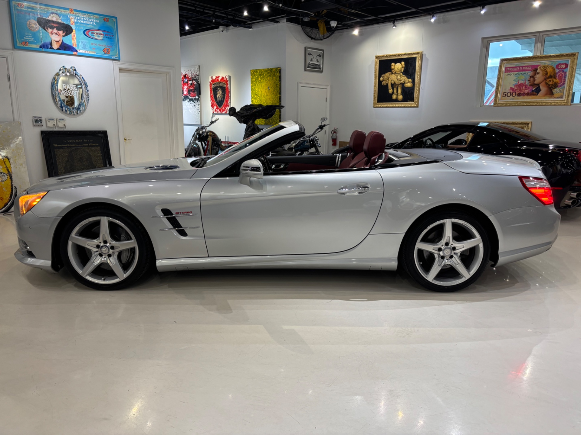 The New Auto Toy Store LLC - Used vehicle - CONVERTIBLE MERCEDES-BENZ SL-CLASS 2013