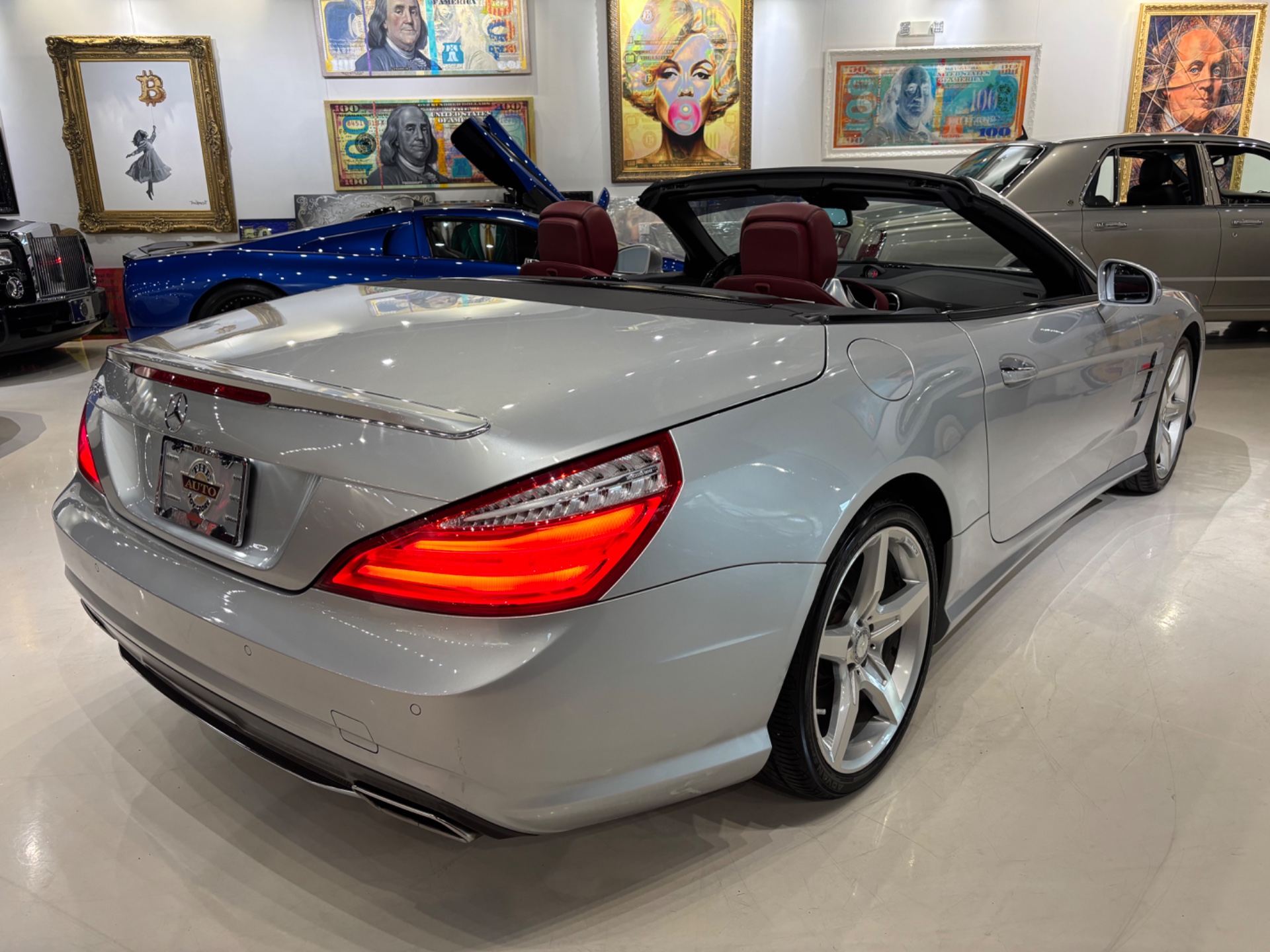 The New Auto Toy Store LLC - Used vehicle - CONVERTIBLE MERCEDES-BENZ SL-CLASS 2013