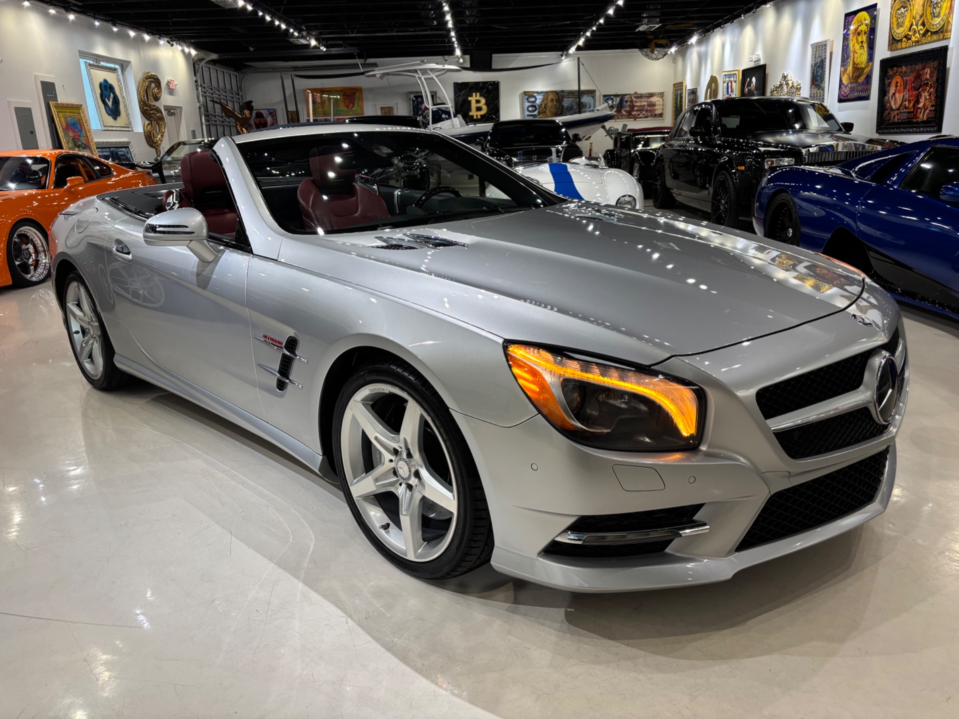 The New Auto Toy Store LLC - Used vehicle - CONVERTIBLE MERCEDES-BENZ SL-CLASS 2013