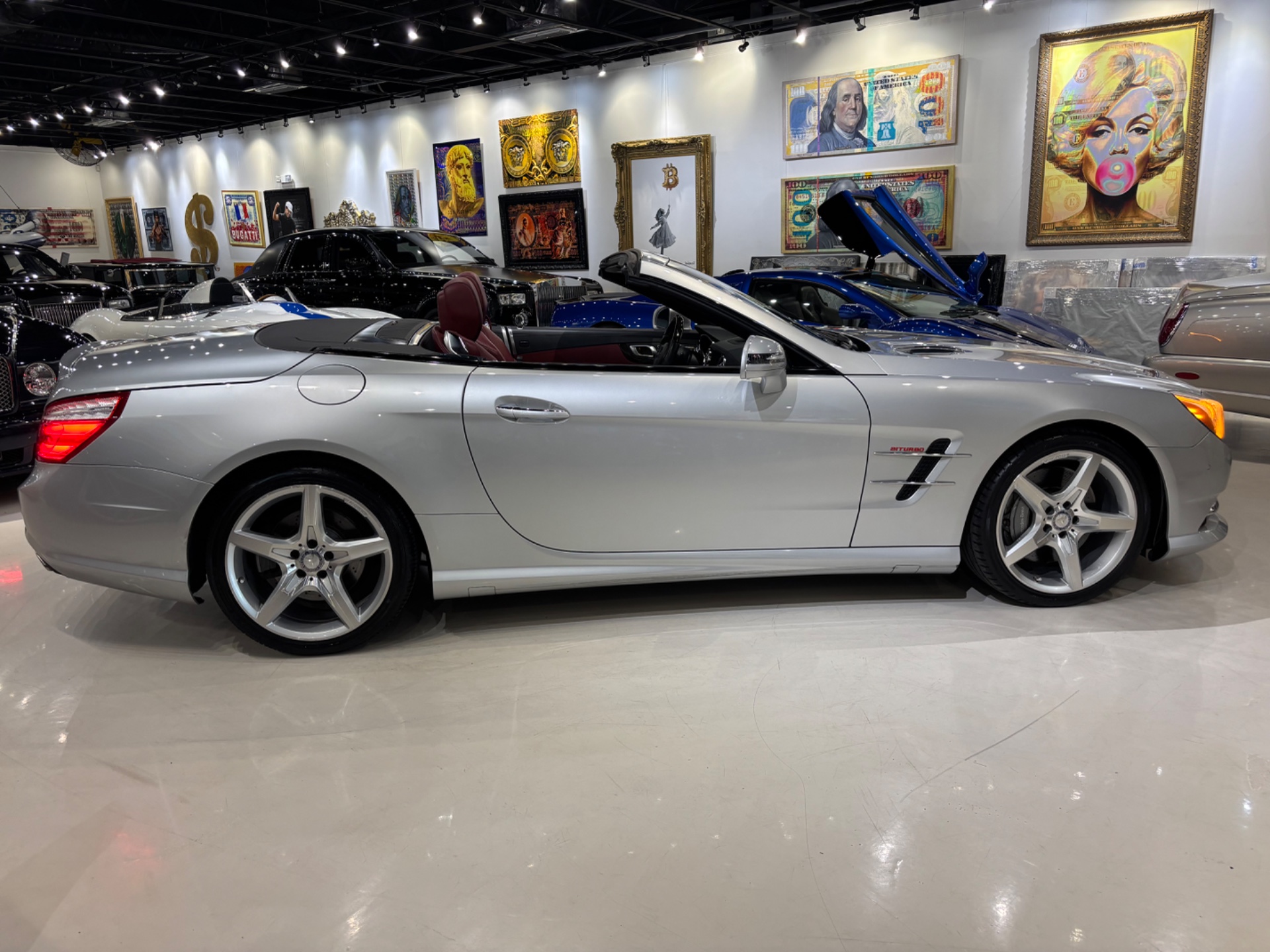 The New Auto Toy Store LLC - Used vehicle - CONVERTIBLE MERCEDES-BENZ SL-CLASS 2013
